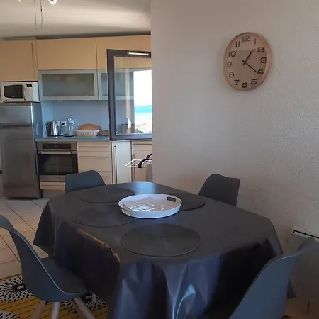 Appartamento Location T2 à 50m De La Avec Parking Sécurisé - Fr-1-782-4