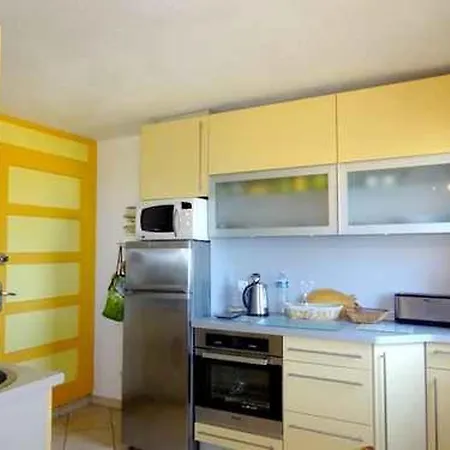 Apartment Location T2 A 50m De La Avec Parking Securise - Fr-1-782-4 Le Barcares