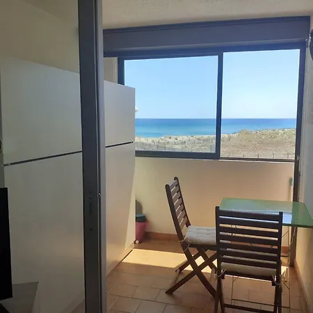 Location T2 à 50m De La Avec Parking Sécurisé - Fr-1-782-4 *